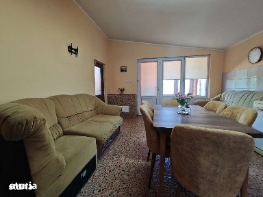 Casă ieftină complet mobilată