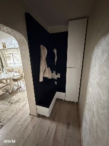 De vânzare apartament 3 camere renovat Cartier Obor la cheie