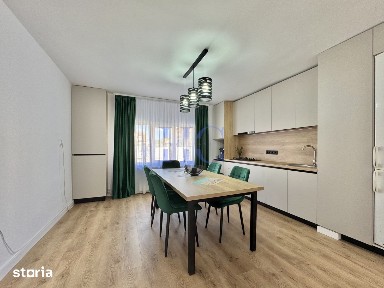 Casa 7 camere, P+M, renovata, - Cartierul Tineretului