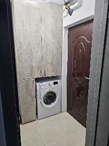 Garsoniera de vânzare