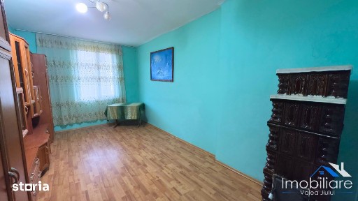 Apartament 2 camere de vânzare - Str. 1 Mai | Uricani | Etaj 1