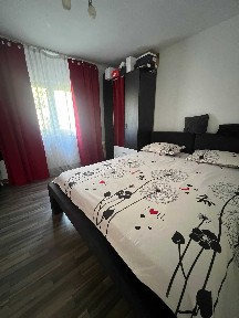 Proprietar inchiriez apartament - zona Bucovina