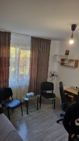 Închiriez apartament două camere 400 euro