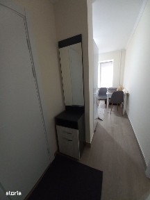 garsoniera de inchiriat zona Progresu