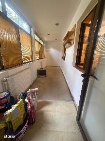 De vânzare apartament 3 camere parter 80 mp