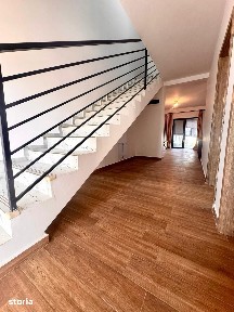 Duplex de inchiriat cu 3 dormitoare, terasa acoperita - Mosnita Noua