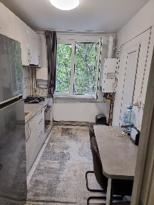 Vând apartament 3 camere confort 1, decomandat, Rahova sector5