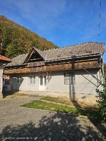 Casa de vanzare in Cugir pe Raul Mic