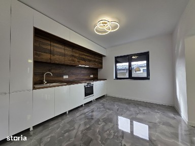 Casa individuala cu 4 camere, teren 500mp, Cristian
