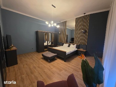 2 APARTAMENTE DE VÂNZARE LA PACHET, ÎN CENTRUL ORADEI.