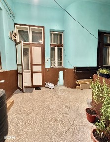 Vand apartament ultracentral [etaj 1]