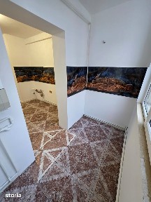 RESTAURANT RITA 3 camere - etaj intermediar - bloc '80