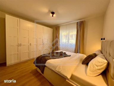 Ap. 3 camere, decomandat, 78 mp utili - 2 bai - la cheie