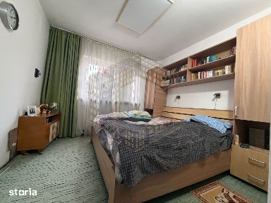 Apartament 3 camere de vanzare, etajul 2, zona Girocului, Timisoara