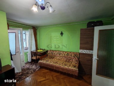 Apartament cu o camera de vanzare in Reghin