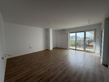 Apartamente noi 2 camere (54 - 66 mp utili) cu CF - Zona Ioșia