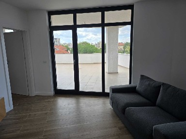 De vanzare PENTHOUSE