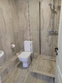 Casă de închiriat