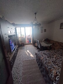 Doresc să primesc o femeie pe termen lung în garsoniera în chirie.