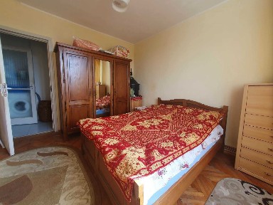 Apartament 2 camere in Onesti, zona centrala.