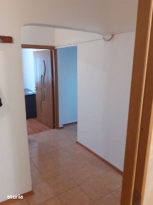 Apartament spatios cu 3 camere, 76 mp, in Prundu - Pitesti, zona Kau