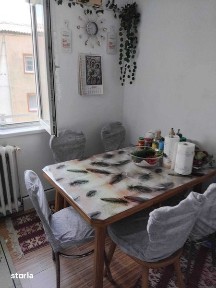 Apartament Caransebes, 3 Camere, Cf., 1. Dec., Zona Pipirig Polivalenta