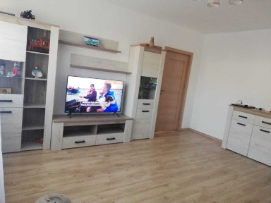 Casa, vila de vanzare, cartier Gardena residece, granita cu sectorul 5.