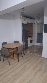 Apartament tip studio, 2 camere de inchiriat
