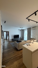 Apartament 3 camere situat pe Calea Dorobanților nr. 33