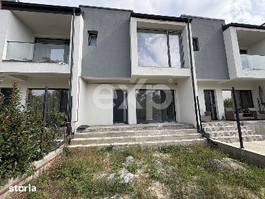 Casa de Vanzare in Triplex- Strada Olteni- 3 min de Pitesti- 97.000 Eu