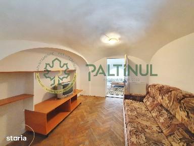 Apartament la casa, zona str. Turnului