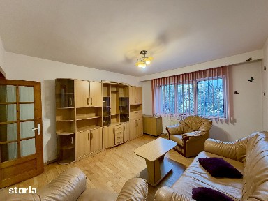 Apartament 3 camere 65 mp etaj 2 bloc cărămidă zona Unicarm Bulevard
