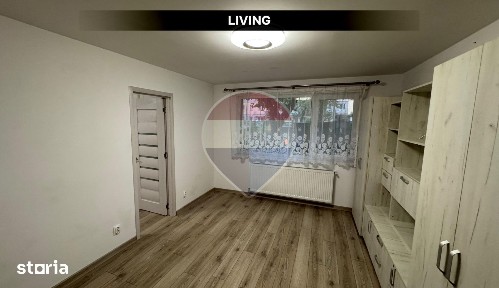 De Vanzare Apartament cu 2 camere-RENOVAT GATA DE MUTAT