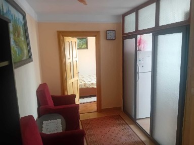 Ap 2 Cam Maratei str Lamaitei 54mp etaj 1 la cheie boxa mobilat utilat