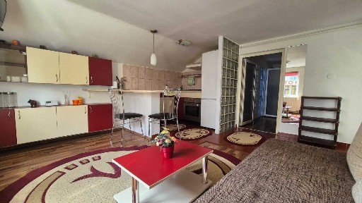 PF inchiriez apartament 2 camere Calea Turzii, parcare, posibilitate incarcare auto electric