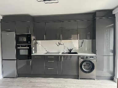 Inchiriez apartament Calea Baciului