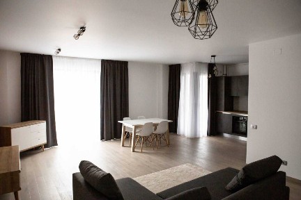 Superb apartament de inchiriat 2 camere Vivido, Gheorgheni, Iulius Mall, terasa, AC, parcare, 70 mp