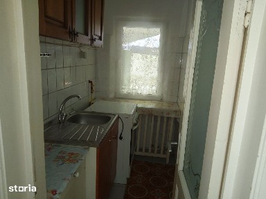 Garsoniera dubla Dacia la casa cu intrare separata