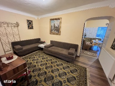 Apartament 2 camere decomandat la casă - Zonă Centrală