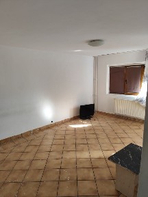 Apartament decomandat etaj 1