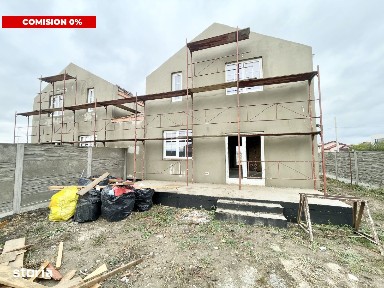 Duplex in stil nordic - 4 camere si 3 bai - Mosnita Noua