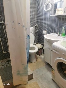 Inchiriez garsoniera,Coiciu,casa,intare separata 300euro