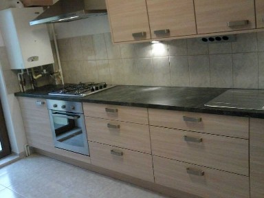Direct proprietar, închiriez apartament spatios cu 2 camere decomandat in Sacele, Cartietul Ștefan cel Mare,Brasov