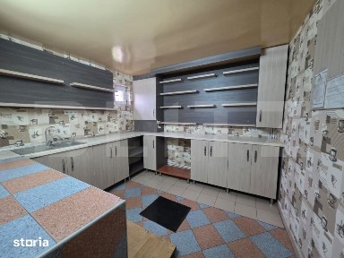 Casa de vanzare P+M, 8 camere,240mp,zona Closca Satu Mare