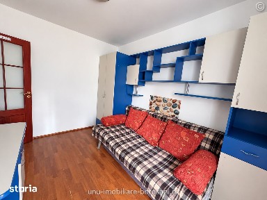 APARTAMENT 4 CAMERE PE 2 NIVELURI - 75 MP - 2 BĂI -MANSARDĂ AUTORIZATĂ