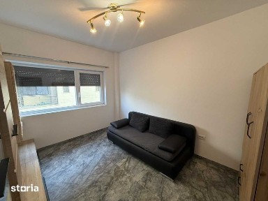 apartament 3 camere de inchiriat in micalaca