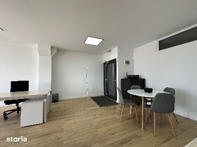 Spațiu comercial de închiriat / Birouri / Parcare inclusa