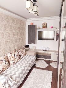 Apartament modern cu o cameră, etaj 3, zona Darmanesti