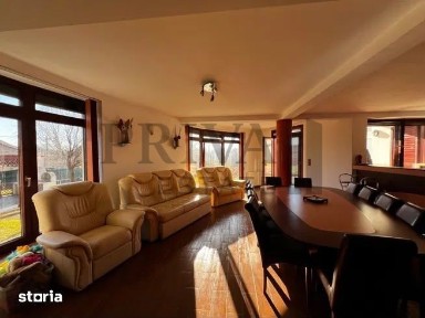 Casa individuală 6 camere, 5 bai, 231 mp utili, teren 1200 mp, Buziaș