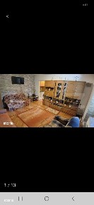 Vand apartament cu 3 camere zona centrala.